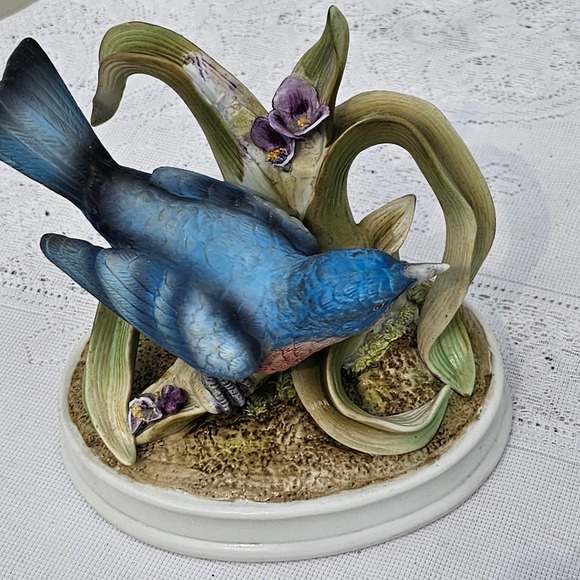 VINTAGE ANDREA BY SADEK PORCELAIN‎ BISQUE BLUE BIRD - Picture 1 of 8